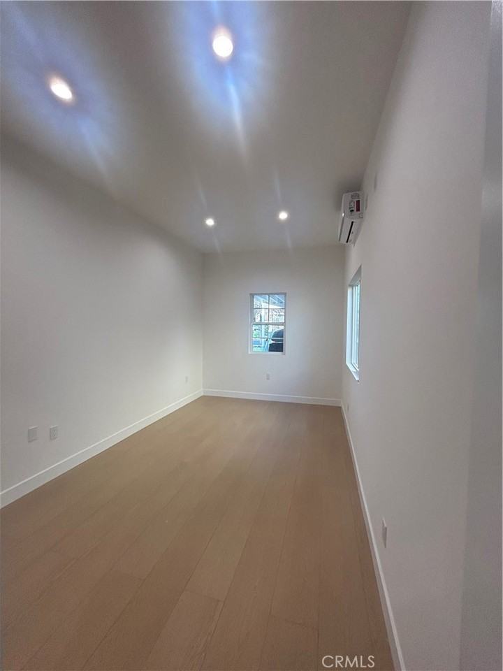 11052 Emelita St #11052 - Photo 3 of 15