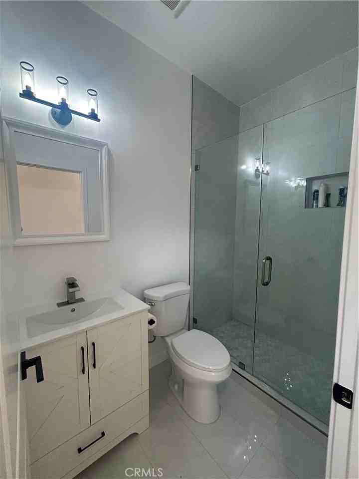 11052 Emelita St #11052 - Photo 6 of 15