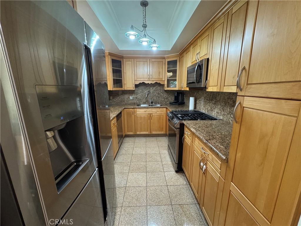 6828 Laurel Canyon Blvd #6828-214 - Photo 4 of 30