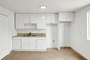 6827 Simpson Ave - Photo 1 of 1