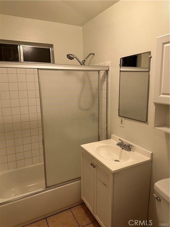 1667 E 111th St #1667 - Photo 7 of 14