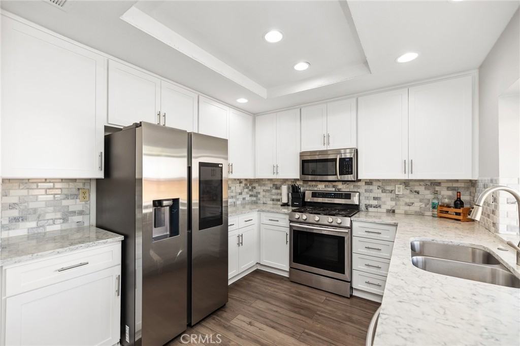 30146 Westlake Dr #30146 - Photo 7 of 34