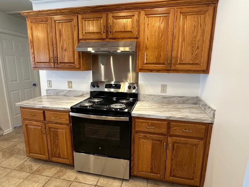 591 Blair Rd - Photo 5 of 38