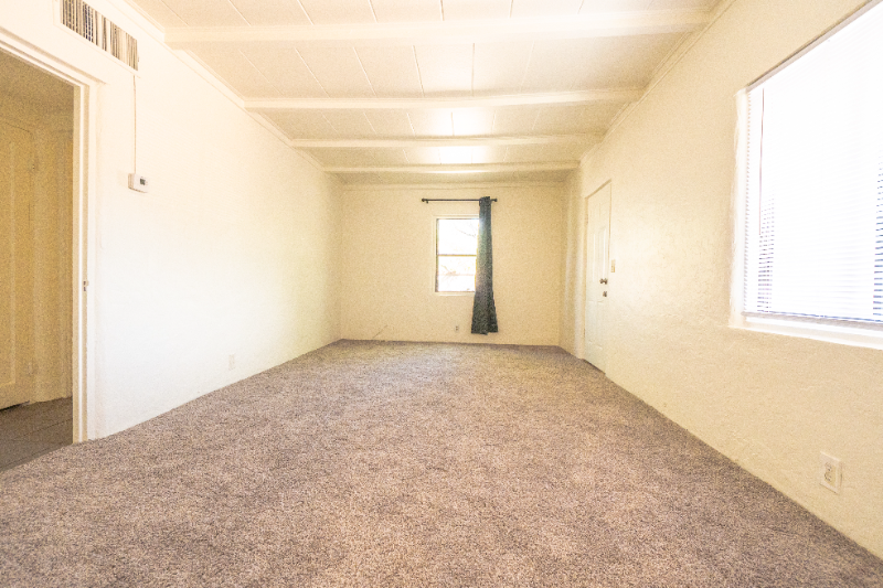 3927 E Montecito St - Photo 3 of 14