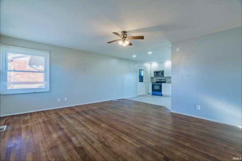 3227 S Koldyke Dr - Photo 5 of 17