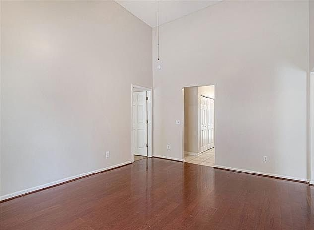 524 Lisa Carol Dr - Photo 5 of 15