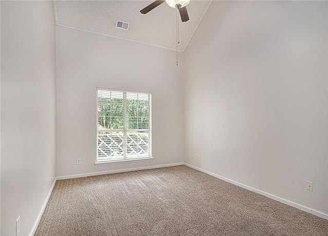 524 Lisa Carol Dr - Photo 6 of 15