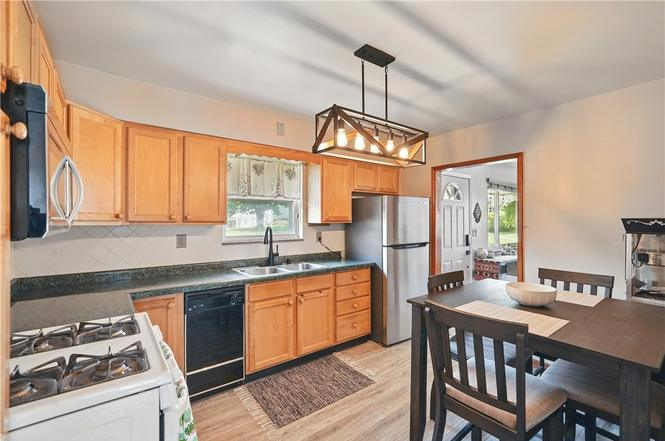 155 W View Ave - Photo 4 of 17