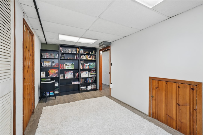 155 W View Ave - Photo 6 of 17