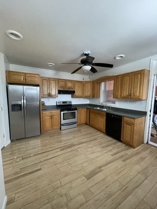 3426 Fairfield St - Photo 5 of 18