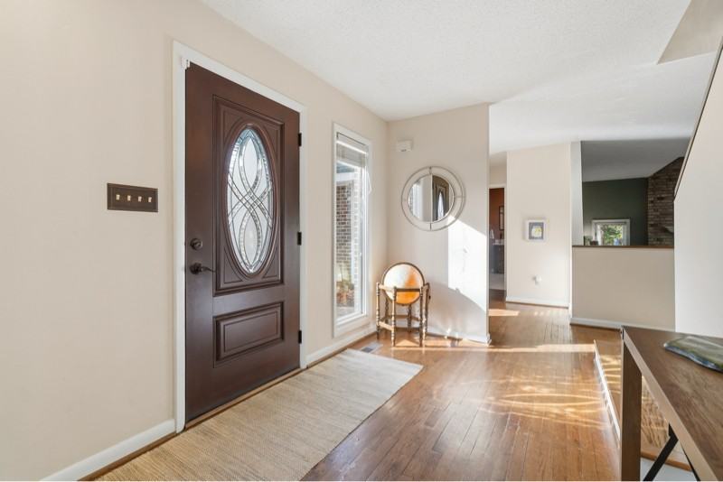 63 Queens Ct - Photo 6 of 46