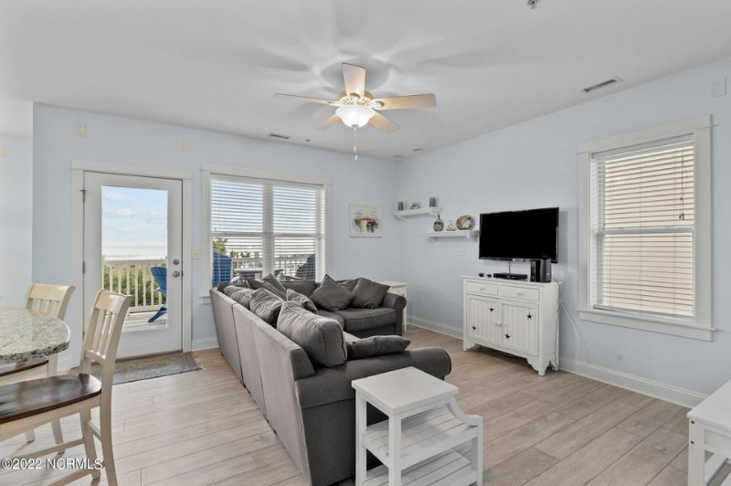 101 Salter Path Rd - Photo 2 of 8