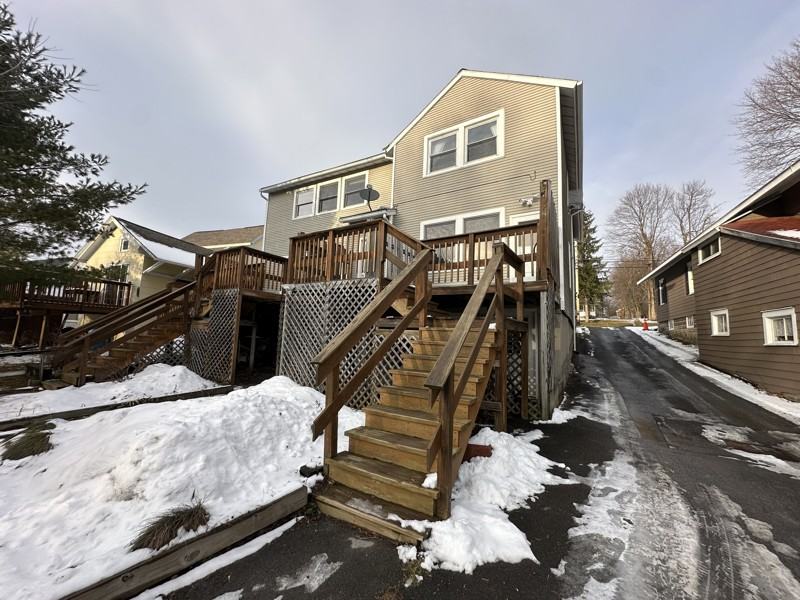 162 Washington St #A - Photo 6 of 22