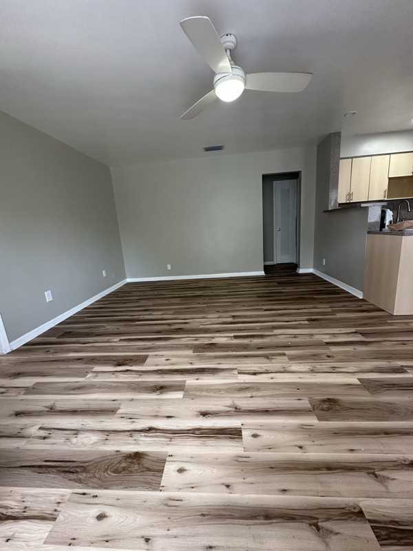 160 E 27th St #1 - Photo 2 of 13