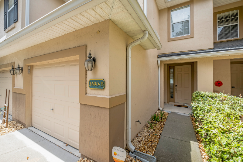 3690 Creswick Cir #B - Photo 2 of 20