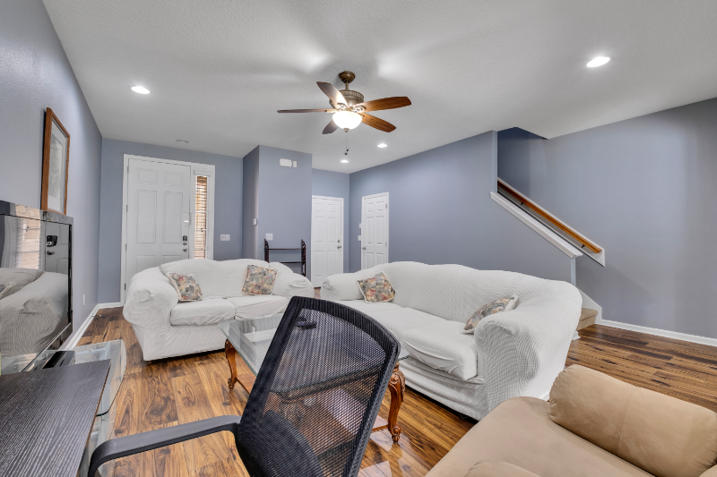 3690 Creswick Cir #B - Photo 7 of 20