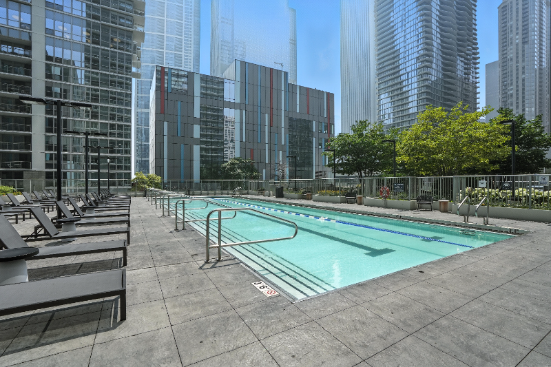 319 E Wacker Dr - Photo 7 of 9