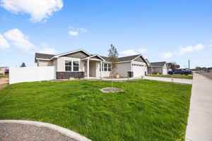 featured image of 2130 Justine Ct