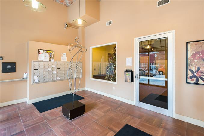 321 W 7th St #105 - Photo 2 of 13