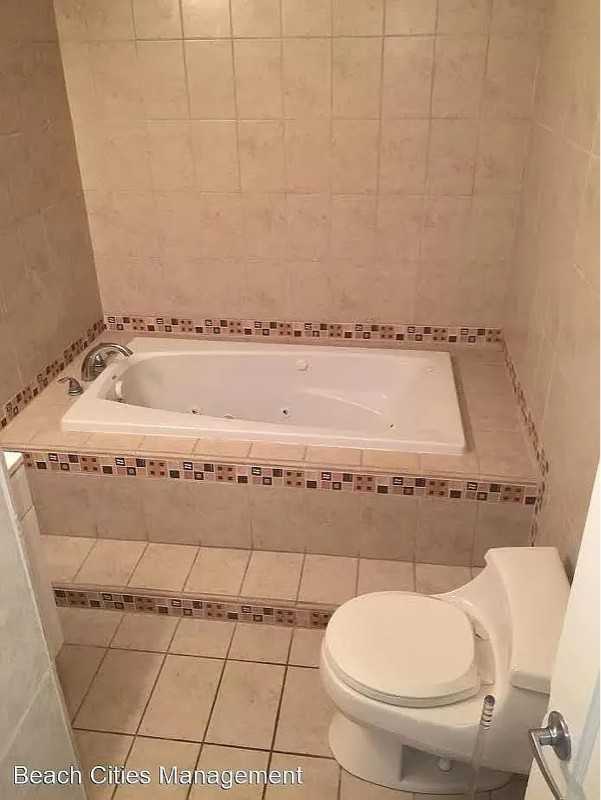 4733 Levelside Ave - Photo 4 of 17