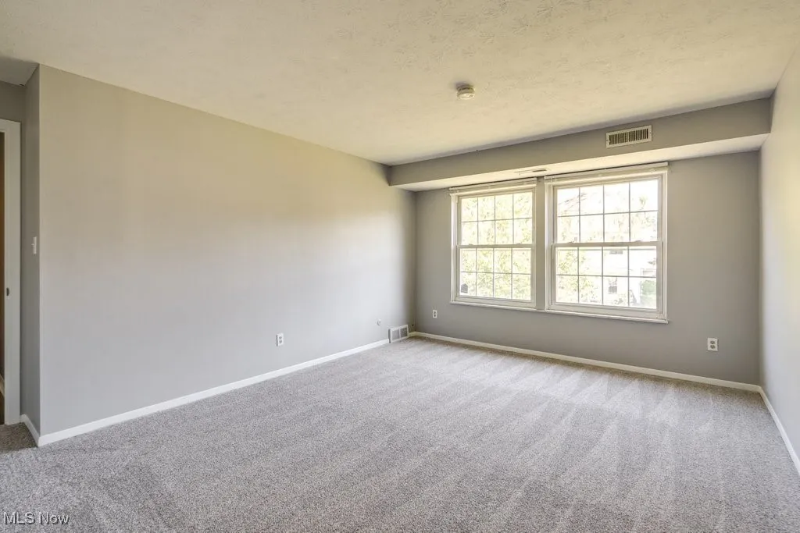 26179 Raintree Blvd #D8 - Photo 7 of 15