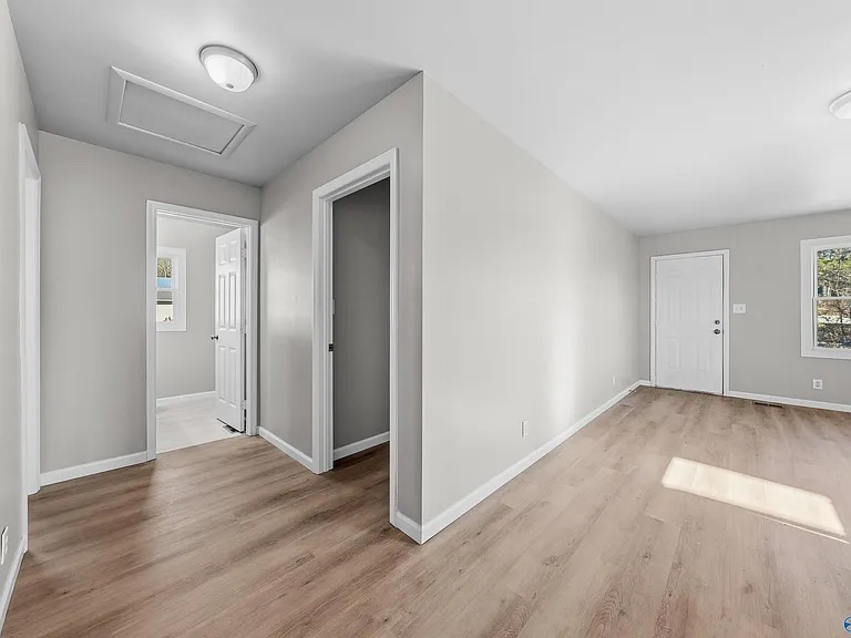 5624 Oakwood Rd Nw - Photo 7 of 12