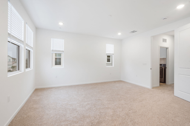 8376 Solfrid Way - Photo 6 of 20