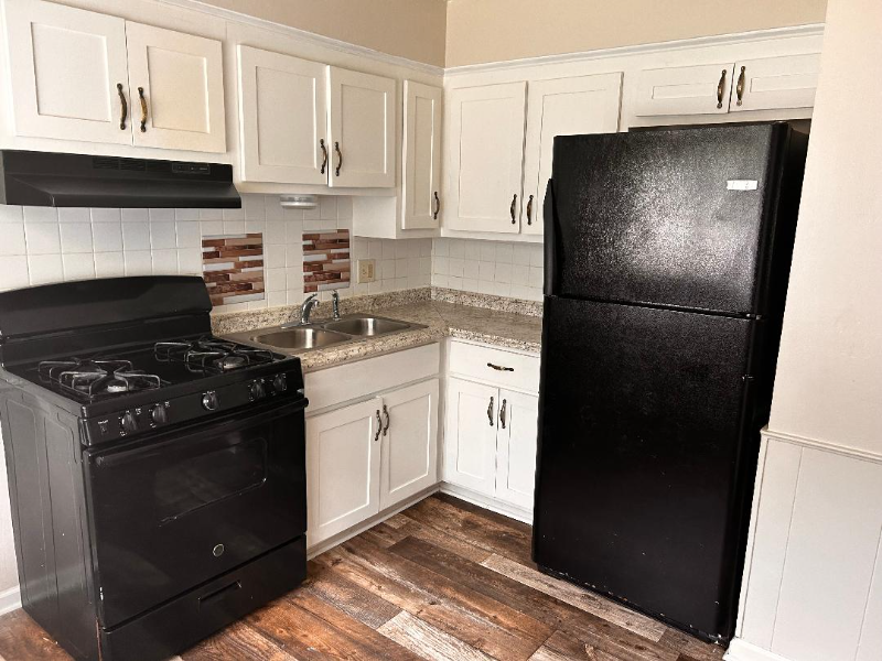 3213 N 52nd St - Photo 2 of 8