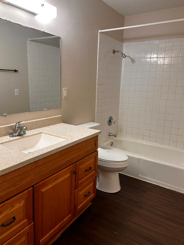 3213 N 52nd St - Photo 6 of 8