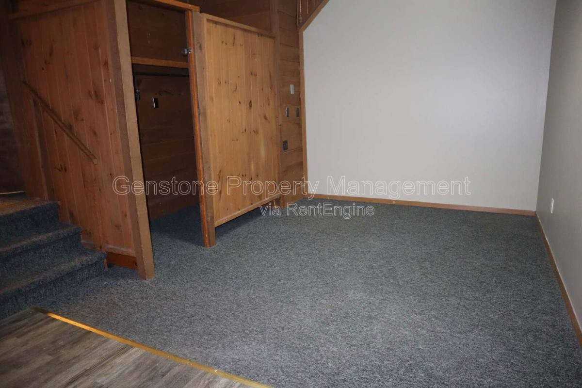 13 West St #1A - Photo 6 of 10