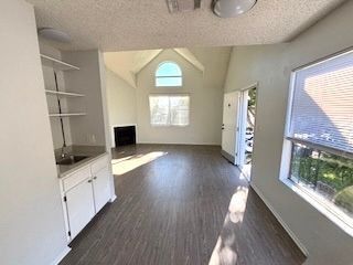 1103 W Angeleno Ave ##D - Photo 6 of 40