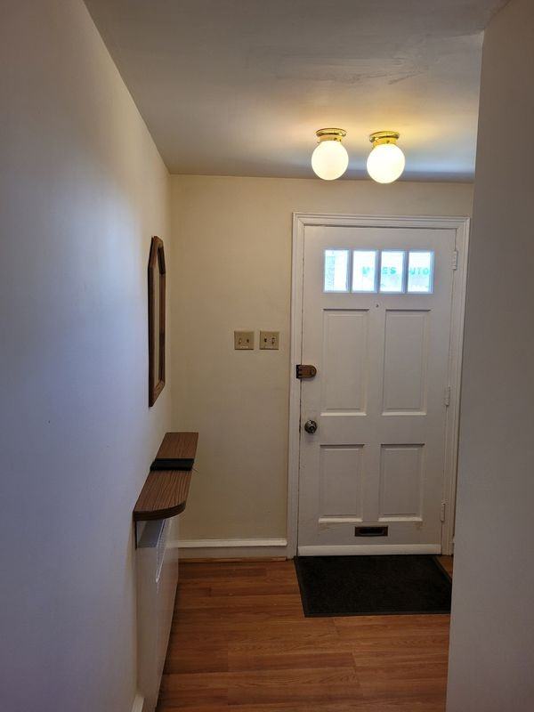 7113 Castor Ave - Photo 6 of 12