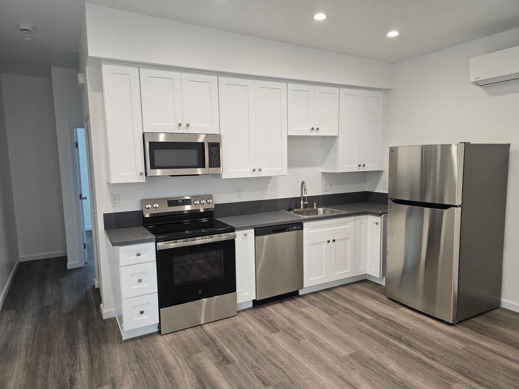 4529 Esther St - Photo 7 of 12