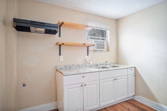 1323 Lamar, San Antonio, Tx #2 - Photo 3 of 9