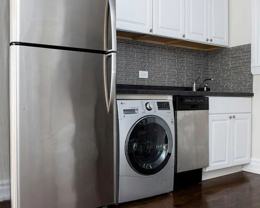 N Sheffield Ave & W Lill Ave - Photo 1 of 1