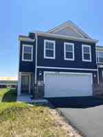 featured image of 5126 Stable View Dr #1