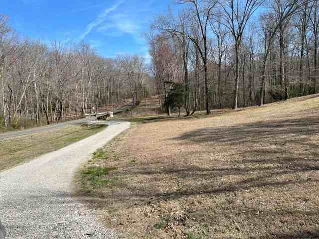 2401 Huguenot Trl - Photo 3 of 4