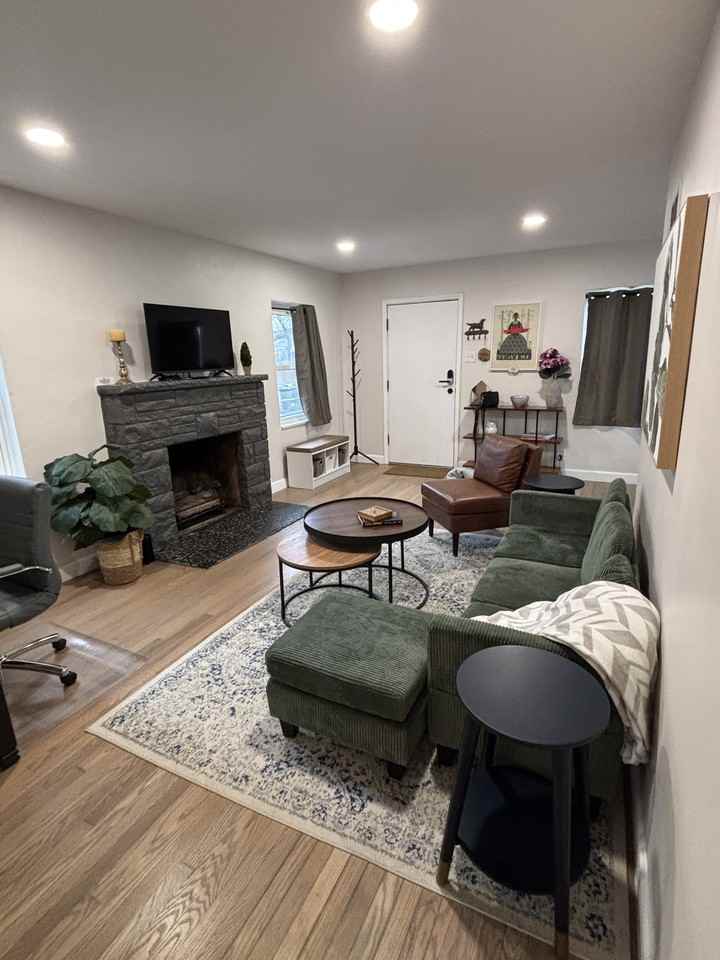 5025 Lenox Ave #NA - Photo 2 of 20