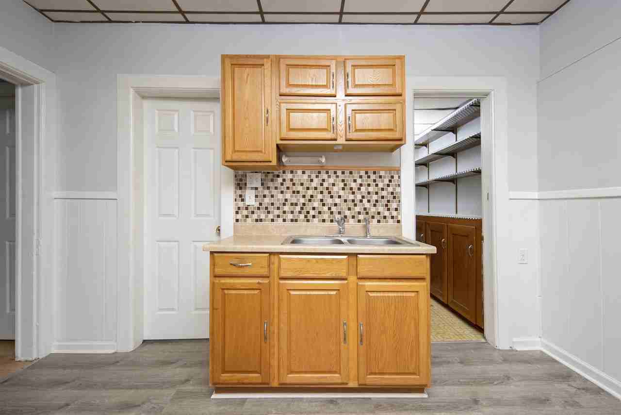 1238 6th Ave #SF - Photo 6 of 30