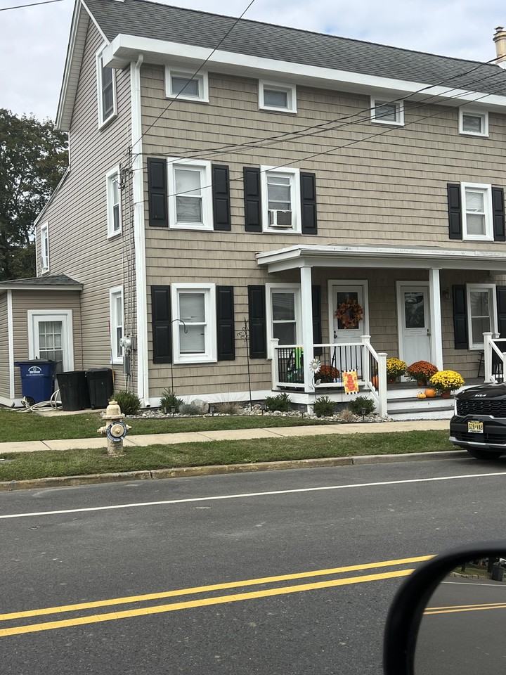 Columbus Rd #NA - Photo 2 of 16