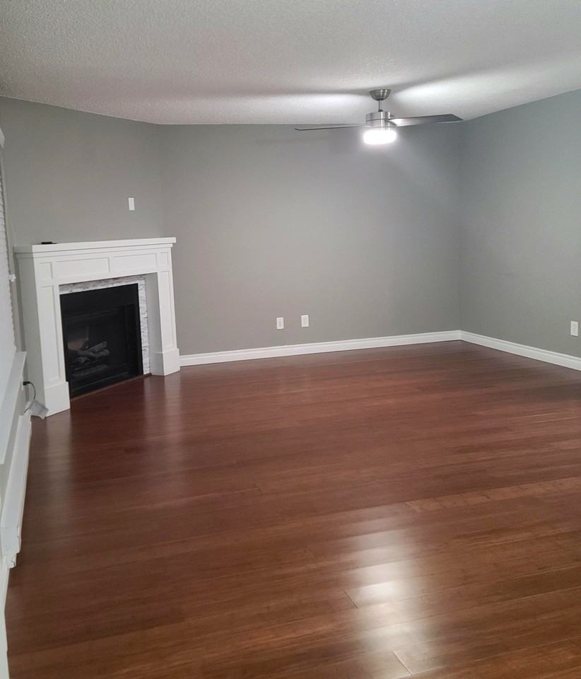 17430 Ambaum Blvd S #28 - Photo 3 of 38