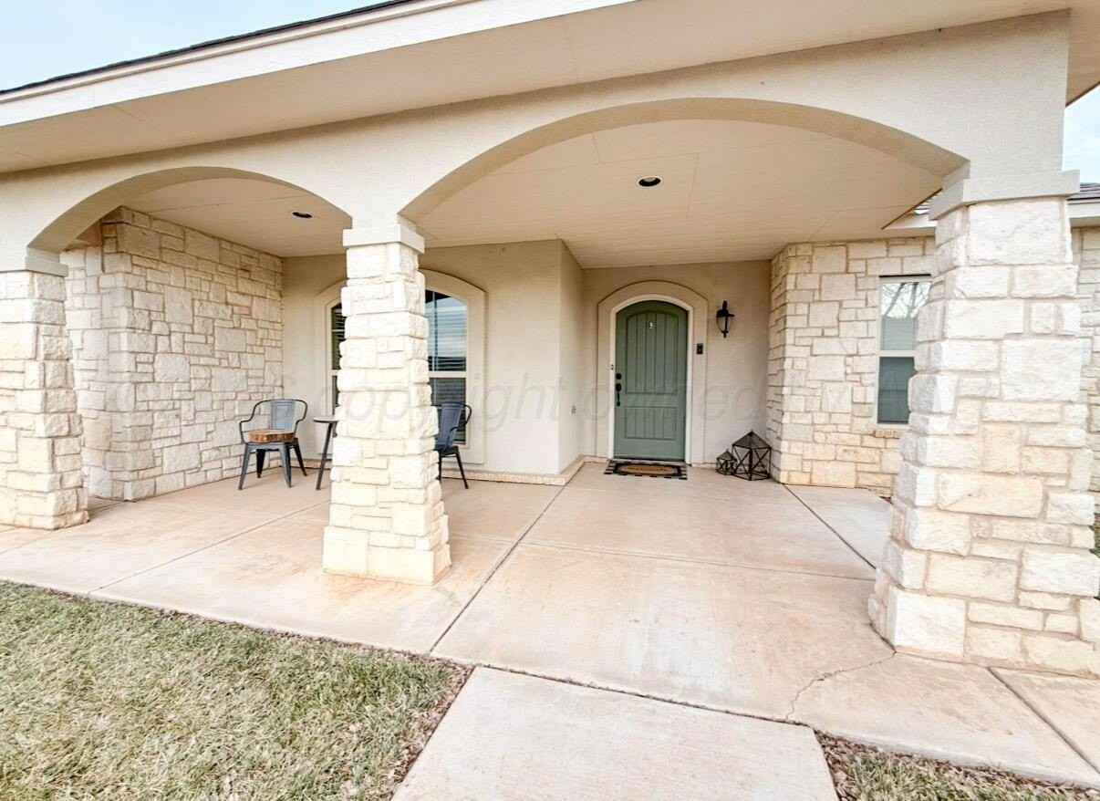 7901 Tallahassee Dr - Photo 4 of 32