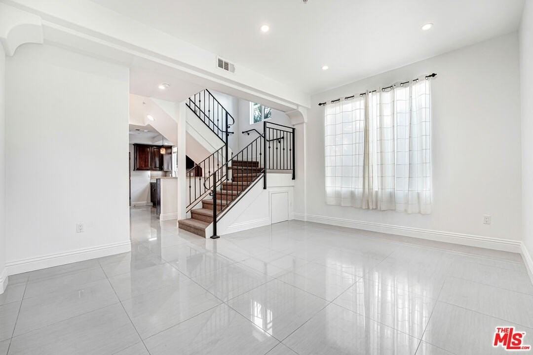 1834 Euclid St Unit B #B - Photo 2 of 16