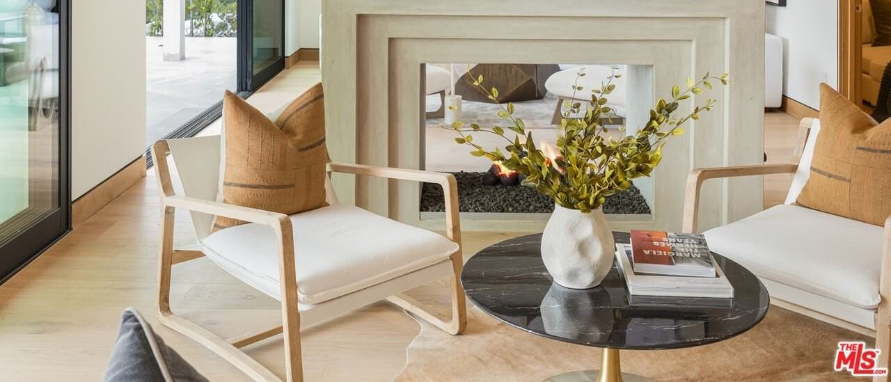 2673 Zorada Dr - Photo 7 of 50