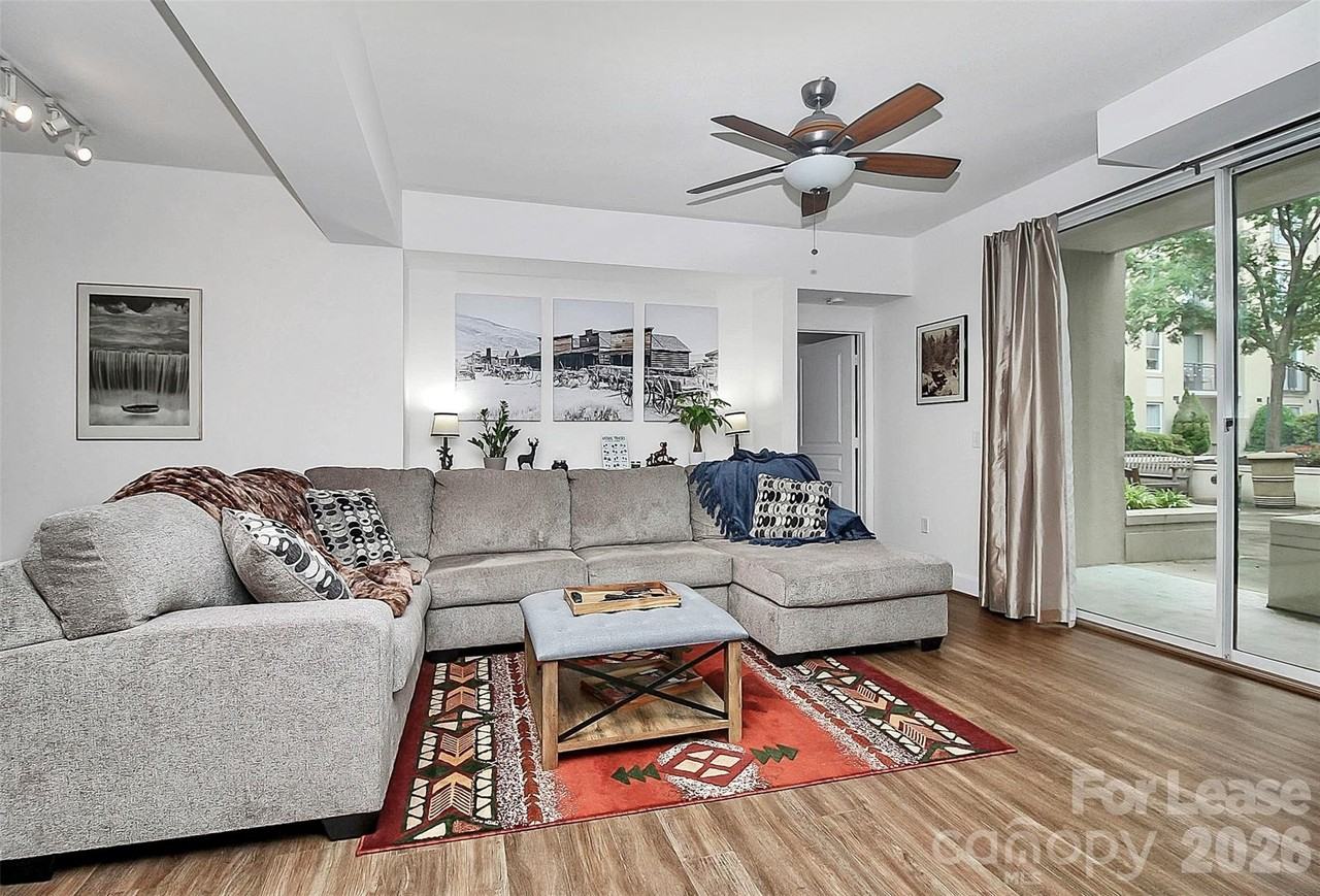 1315 East Blvd #309 - Photo 3 of 34