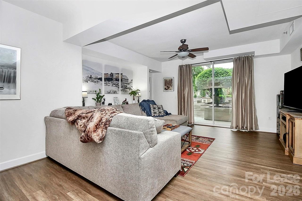 1315 East Blvd #309 - Photo 7 of 34