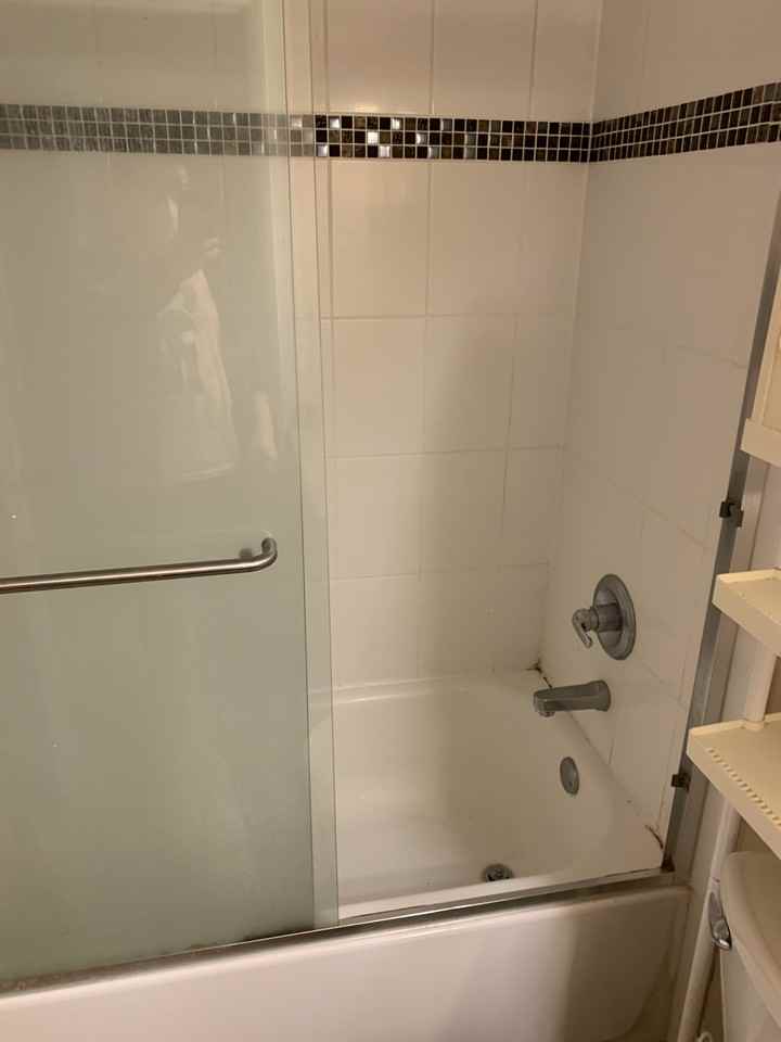 5002 Frances Street - Photo 5 of 11