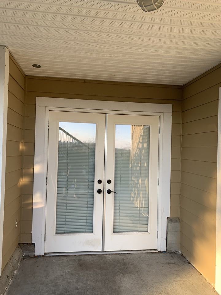 5002 Frances Street - Photo 3 of 11