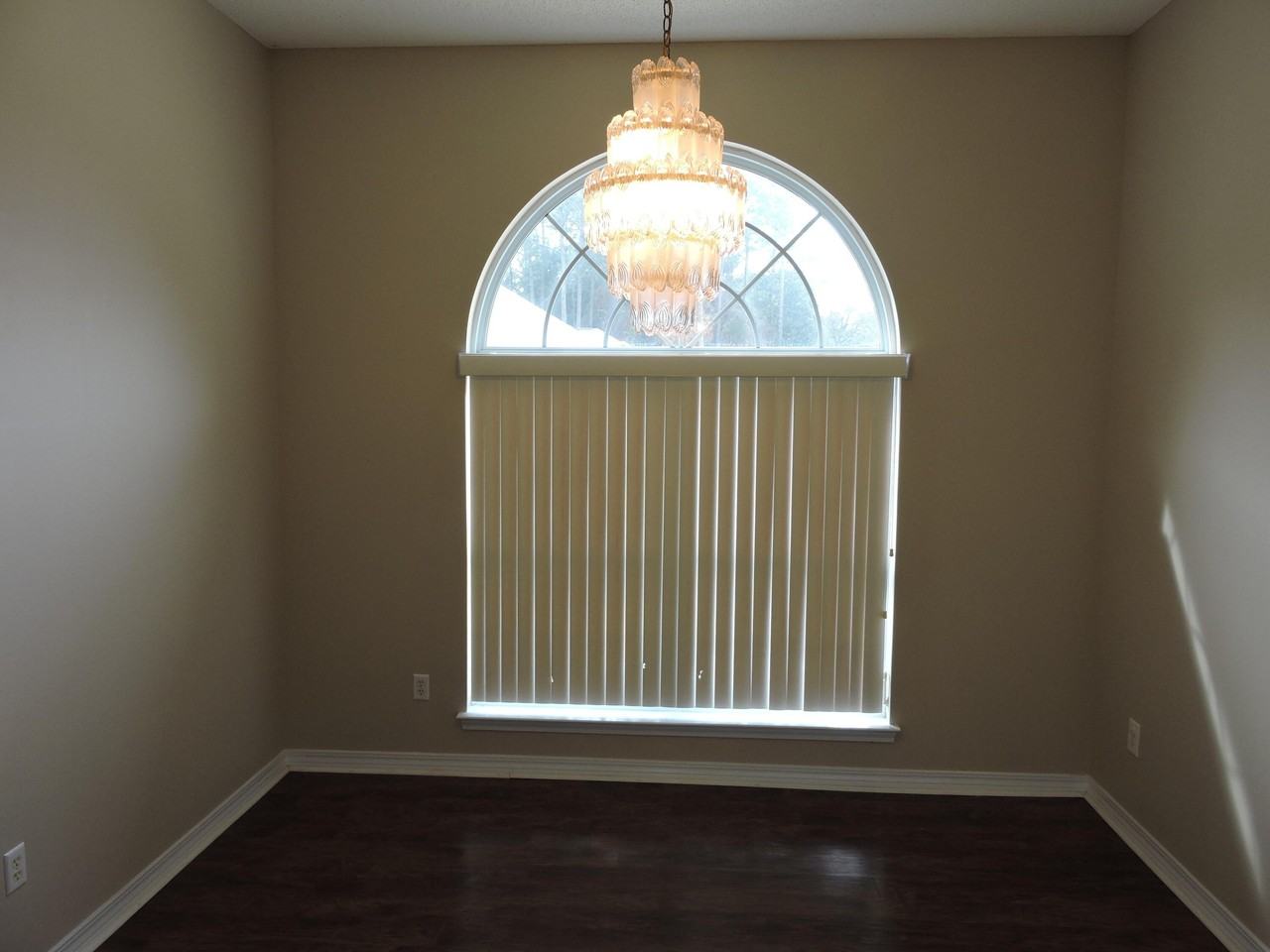 5831 Buckskin Ct - Photo 4 of 26