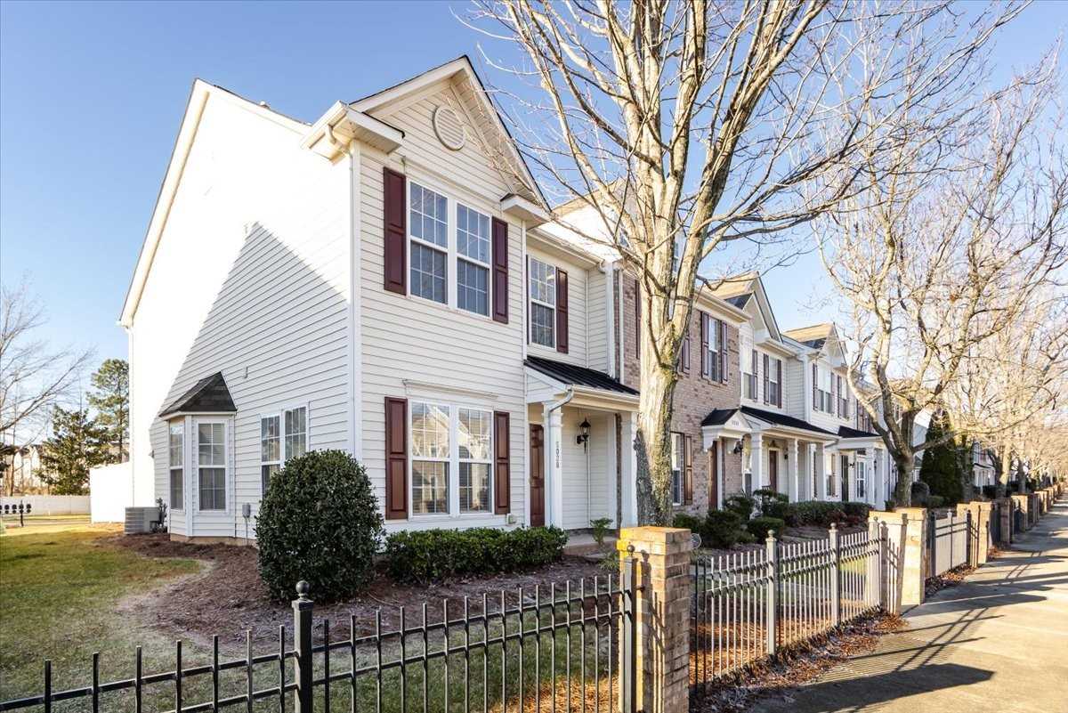 5028 Prosperity Ridge Rd #5028 - Photo 2 of 50